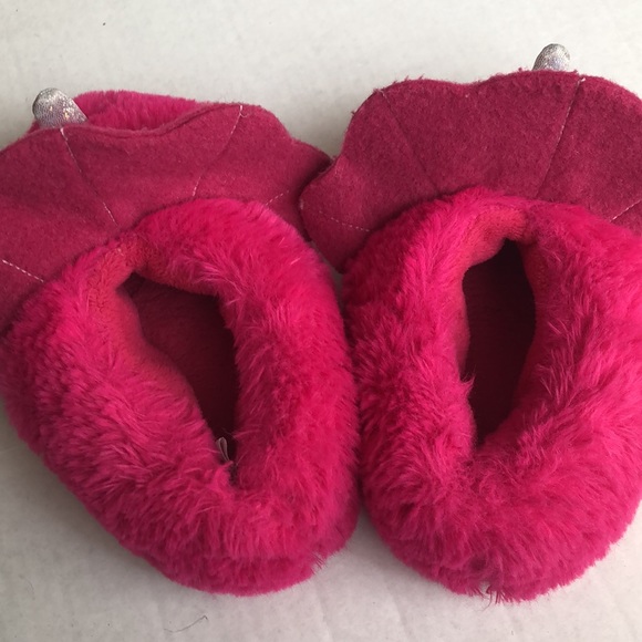 Girls Slippers - Picture 3 of 6
